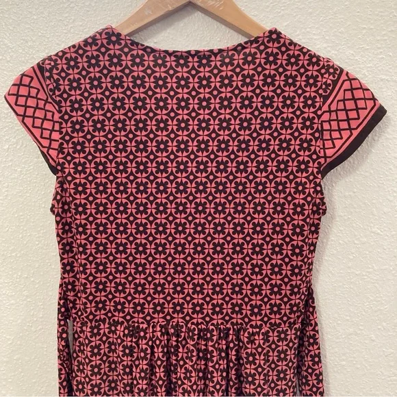 City Trisngles Elegant Geometric Patterned Dress Size M - Picture 7 of 14